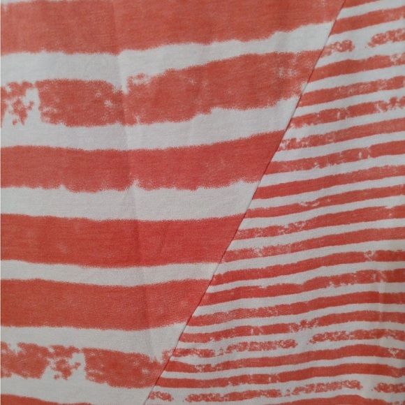 🔥 5/$25 Peck & Peck Coral & White Striped Tee Shirt Top Women’s Size Large L - Picture 2 of 4